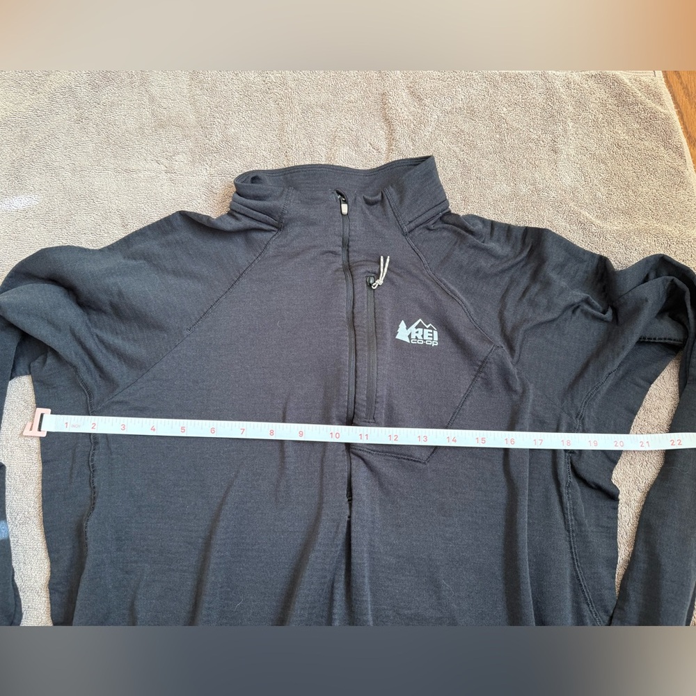 REI Co Op Polartec Black Half-Zip Pullover Base Layer Long Sleeve Zip Pocket XL - Picture 9 of 10